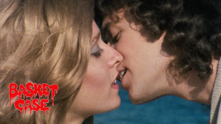 Видео к фильму Существо в корзине | Freakout