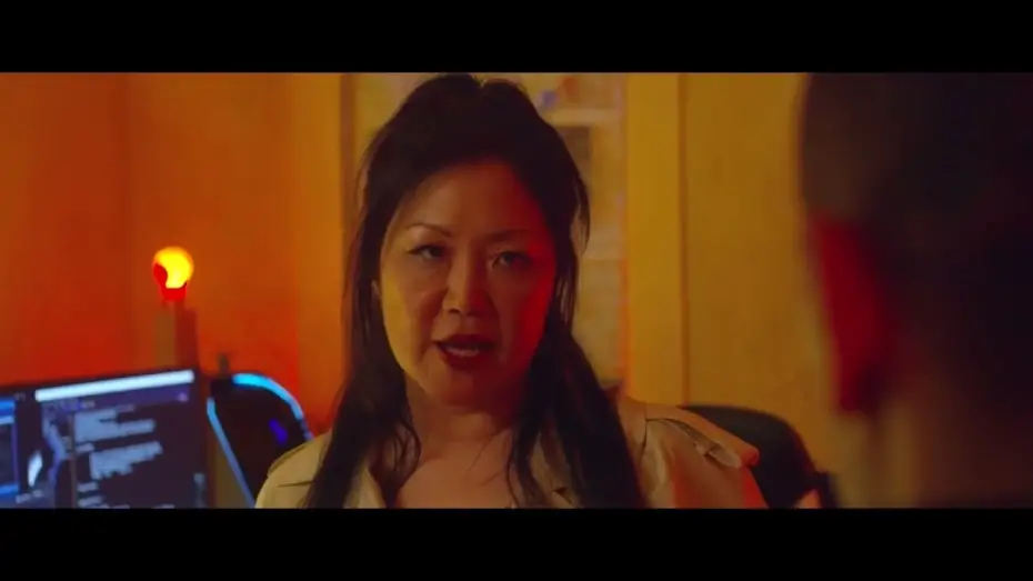 Видео к фильму I, Challenger | Challenger vs Online Date