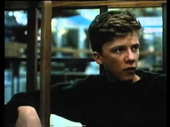 Видео к фильму Клуб &laquo;Завтрак&raquo; | Breakfast Club - der Fr&uuml;hst&uuml;cksclub (1985) Trailer deutsch german