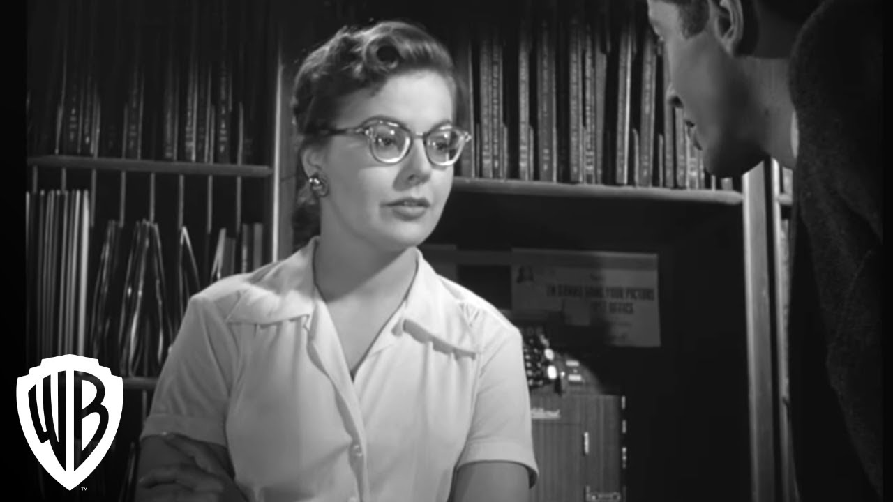 Видео к фильму Незнакомцы в поезде | Divorce