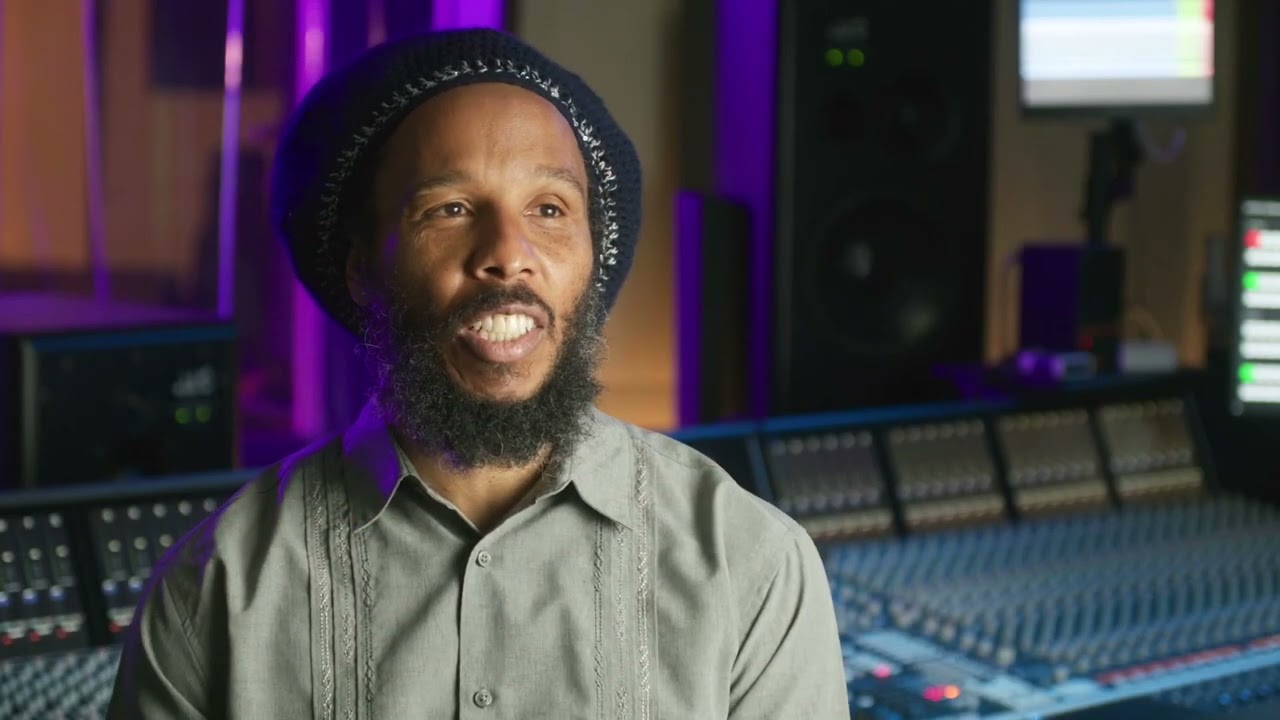 Видео к фильму Боб Марли: Одна любовь | Ziggy Marley &ldquo;The Right Time&rdquo; Featurette