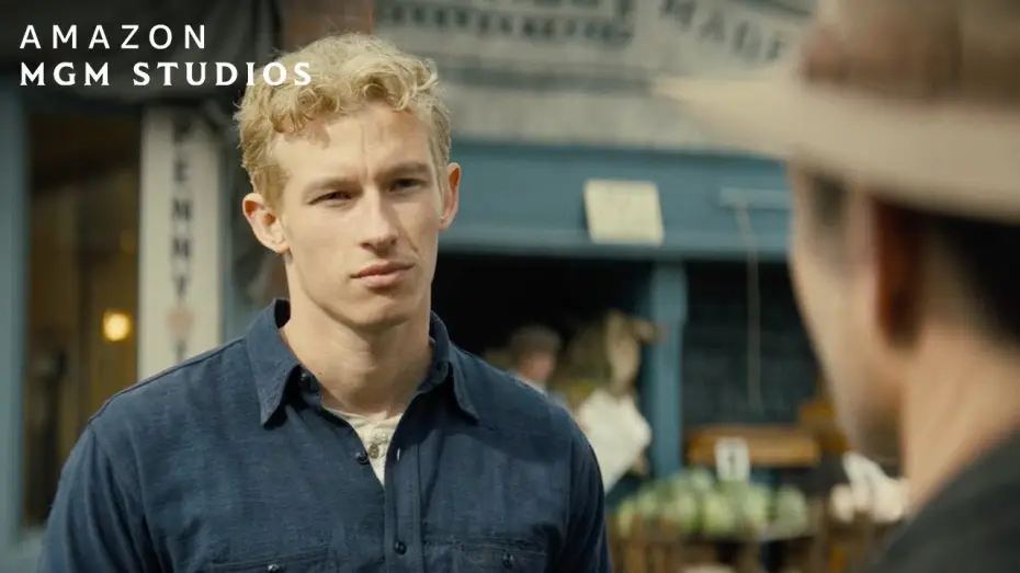 Видео к фильму Парни в лодке | Joe Reunites With His Father