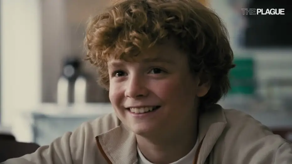 Видео к фильму Чума | Charlie Polinger & Kayo Martin Chat