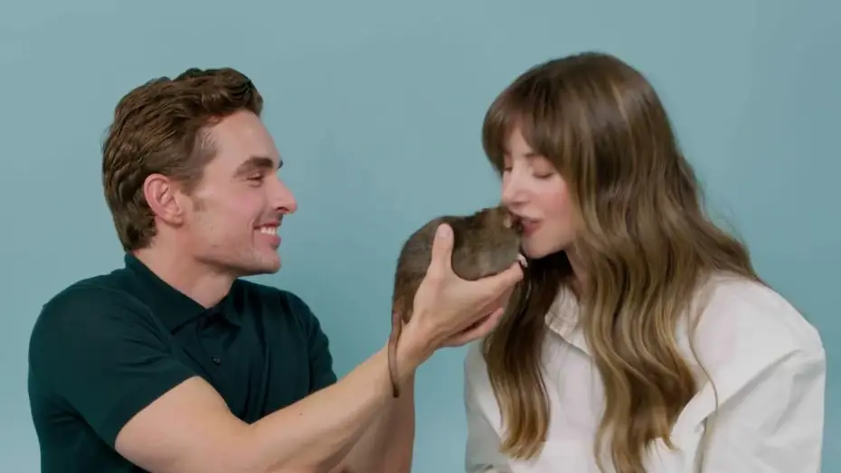 Видео к фильму Одно целое | Dave Franco & Alison Brie Talk About TOGETHER With a Bunch of Rats