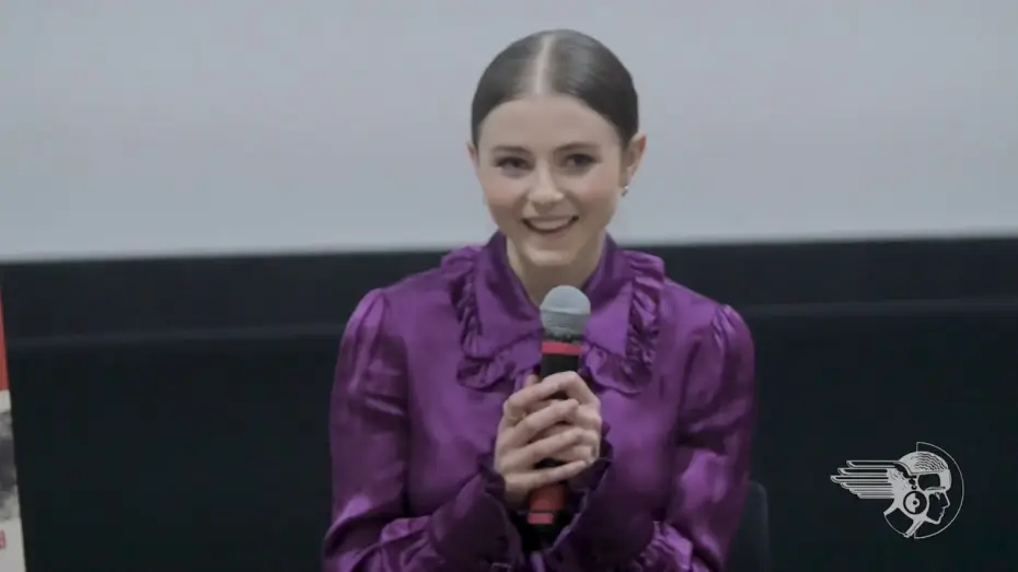 Видео к фильму Кролик Джоджо | Jojo Rabbit Q&A with Thomasin McKenzie