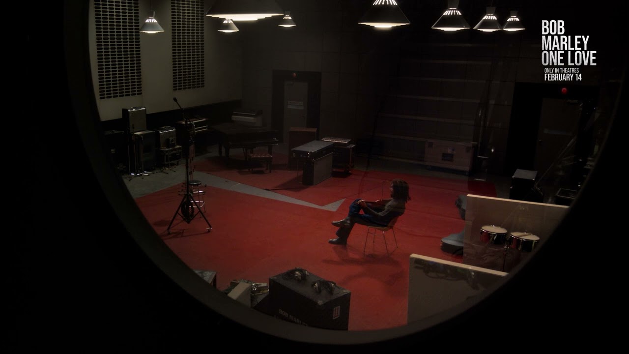 Видео к фильму Боб Марли: Одна любовь | Bob Marley: One Love, but you're outside a recording studio