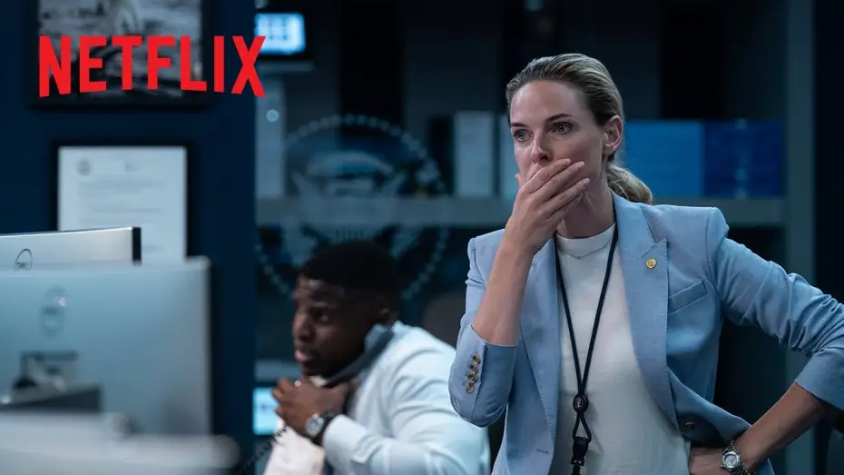 Видео к фильму Дом из динамита | Sneak Peek