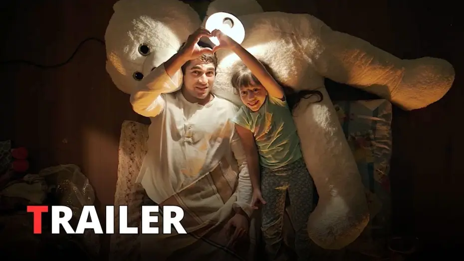 Видео к фильму Покинутый мужчина — METRUK ADAM - UN UOMO SOLO (2025) | Trailer italiano del film turco su Netflix
