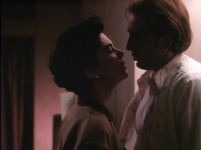 Видео к фильму Придорожное заведение | Official Trailer: Red Rock West (1993)