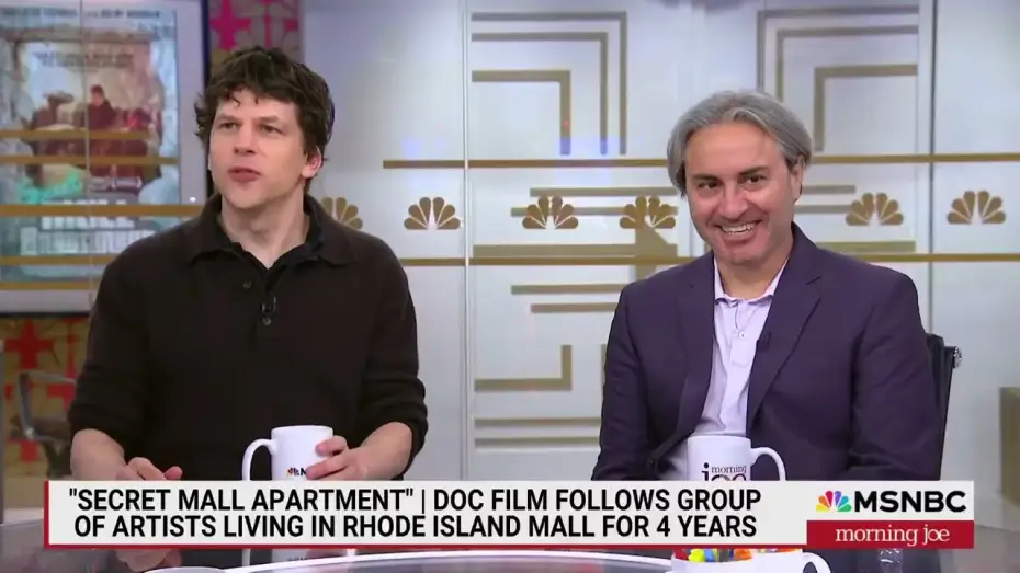 Видео к фильму Secret Mall Apartment | MSNBC Morning Joe: The incredible bananas story of artists living in a mall for four years