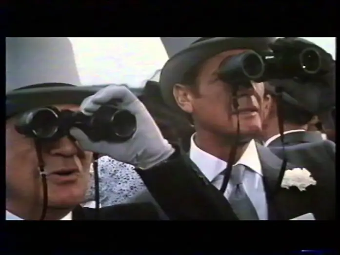 Видео к фильму 007: Вид на убийство | 1985 - Dangereusement v&ocirc;tre bande annonce vf