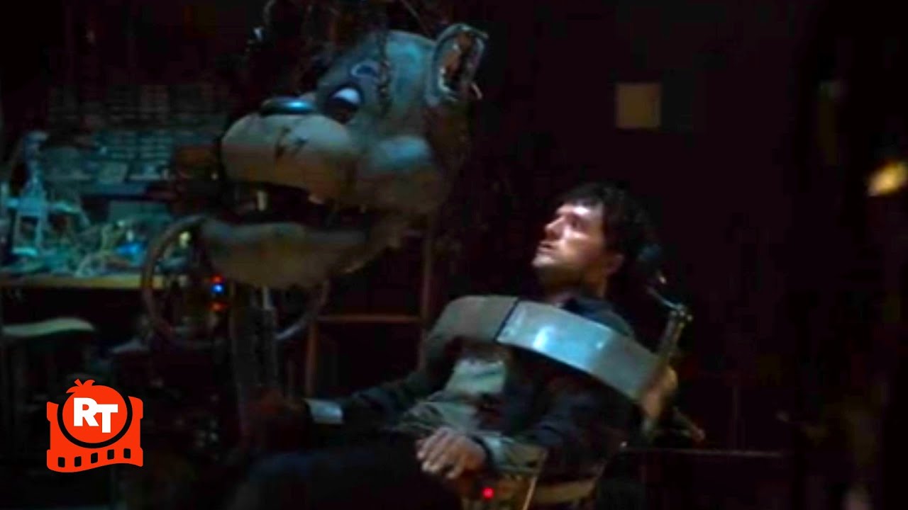 Видео к фильму Пять ночей с Фредди | Mike Tries To Escape