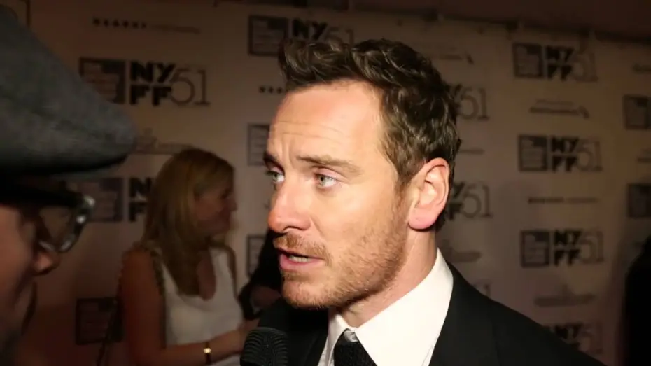 Видео к фильму 12 лет рабства | NYFF51: Michael Fassbender | "12 Years A Slave" Red Carpet