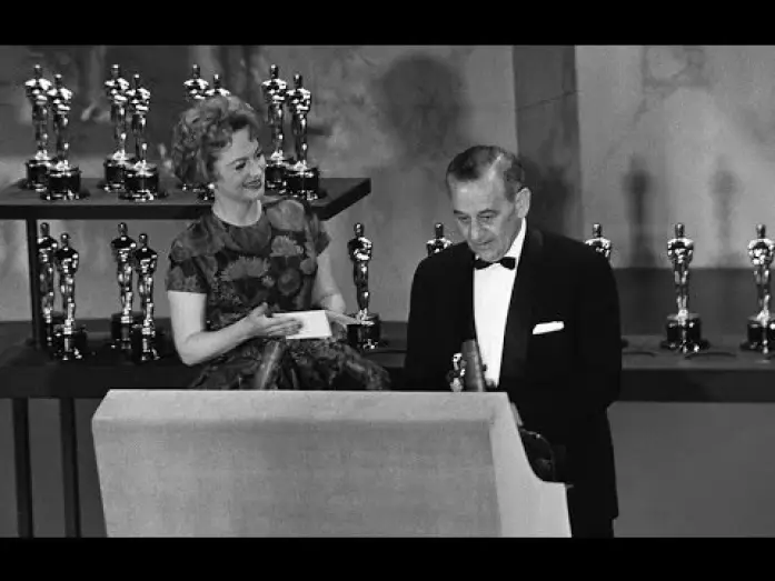 Видео к фильму Бен-Гур | Hugh Griffith Wins Supporting Actor: 1960 Oscars