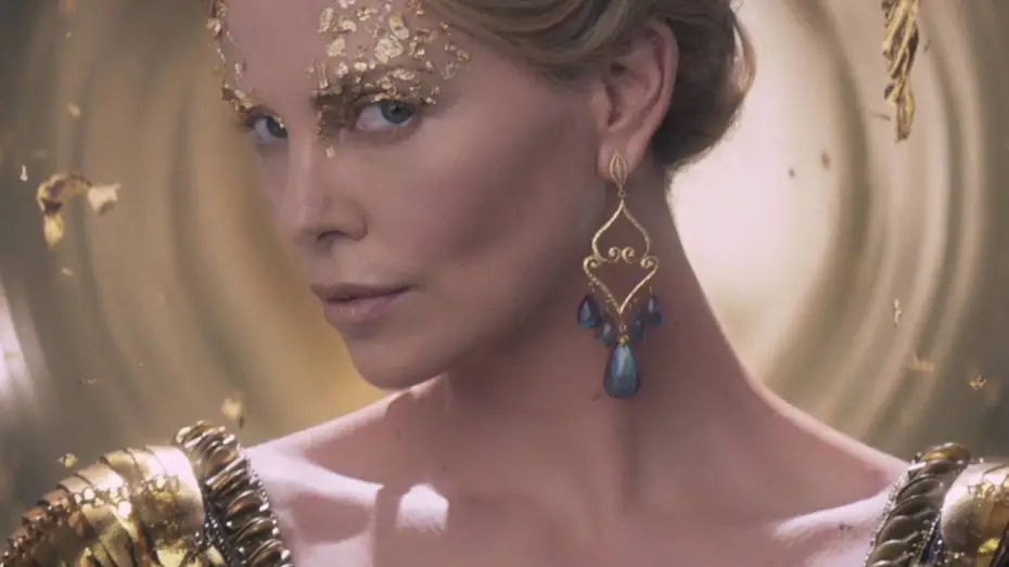 Видео к фильму Белоснежка и охотник 2 | Gold Flakes