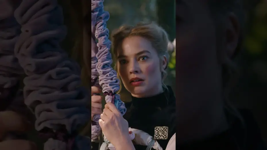 Видео к фильму Грозовой перевал | In ONE MONTH, come undone.