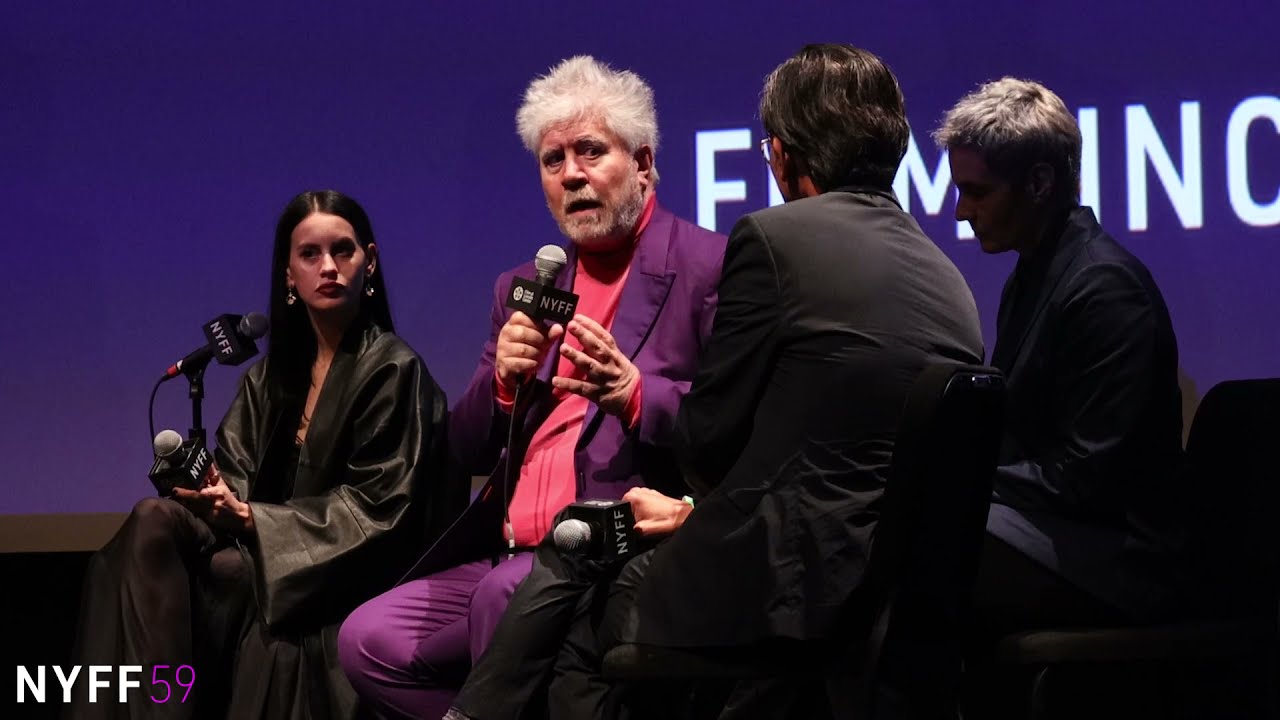 Видео к фильму Параллельные матери | Parallel Mothers Q&A with Pedro Almod&oacute;var, Pen&eacute;lope Cruz & Milena Smit | NYFF59
