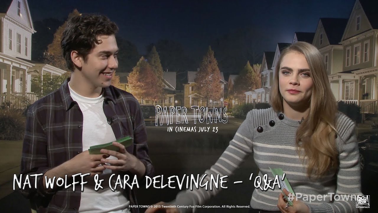 Видео к фильму Бумажные города | Paper Towns [Nat Wolff & Cara Delevingne - 'Q&A' Featurette in HD (1080p)]