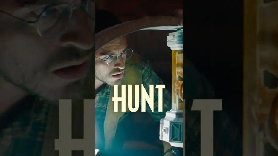 Видео к фильму Jurassic World Rebirth | He studied dinosaurs. Now he's fighting to survive them. Jonathan Bailey is Dr. Henry Loomis.