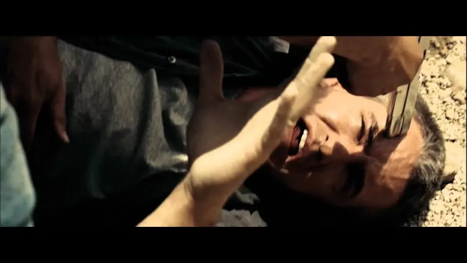 Видео к фильму До последнего вздоха | Inhale | trailer #1 US (2010)