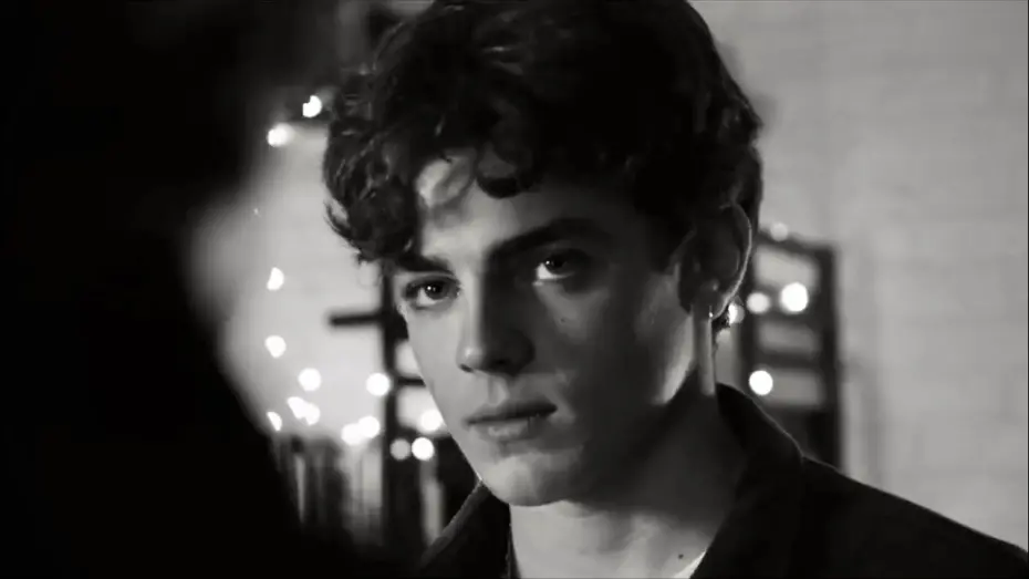 Видео к фильму The End of Days | אחרית הימים | סרט גמר - גיא ברזילי