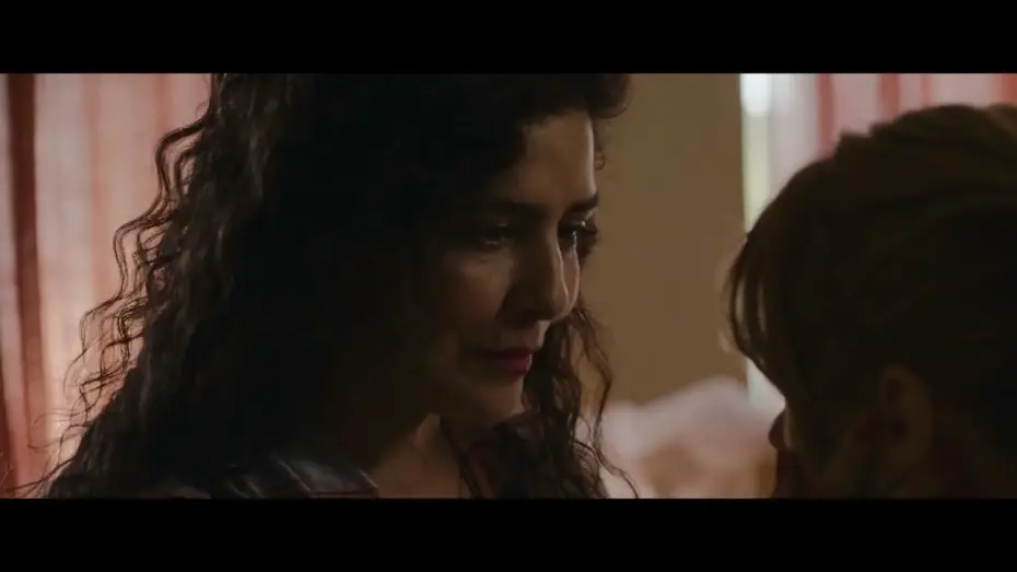 Видео к фильму Pequenas Criaturas — "Pequenas Criaturas" | Dir. por Anne Pinheiro Guimarães | Trailer Oficial