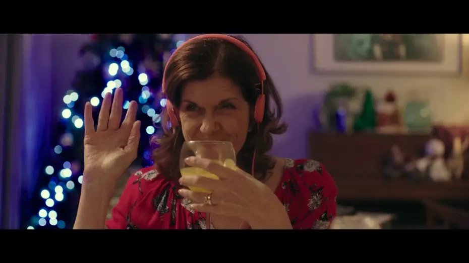 Видео к фильму Вечеринка только начинается | THE PARTY'S JUST BEGINNING (2019) - Official Trailer