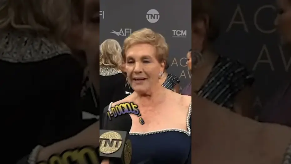 Видео к фильму Мэри Поппинс | Does Julie Andrews Still Remember This Mary Poppins Line?