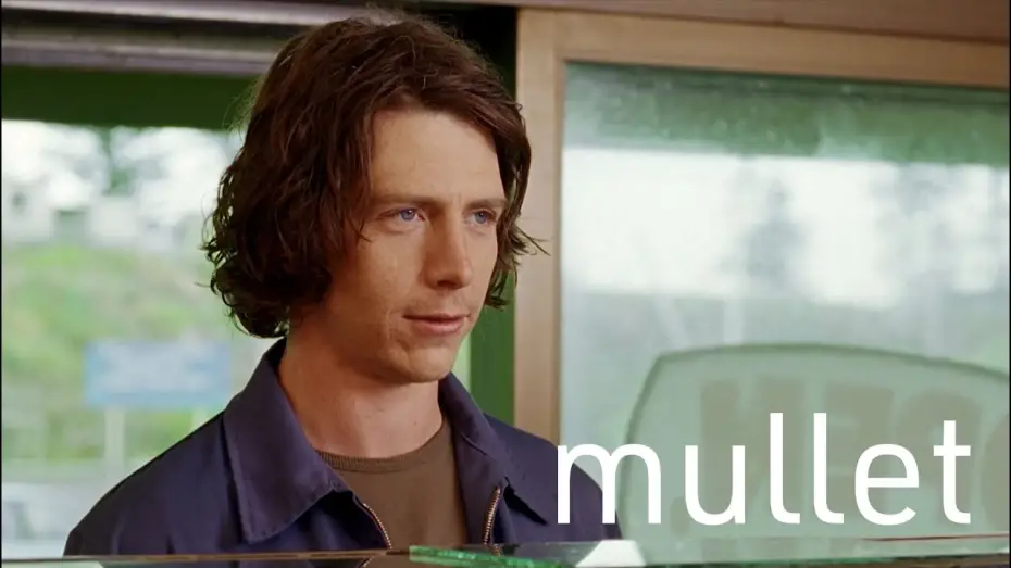 Видео к фильму Mullet | Official Clip - Hey, Boofhead