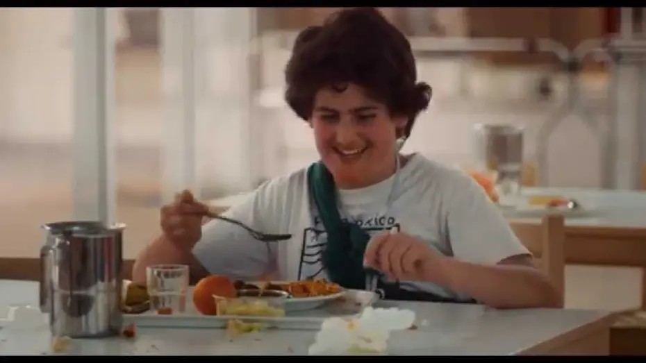 Видео к фильму The New Kid | The New Kid / Le Nouveau (2015) - Trailer (French)