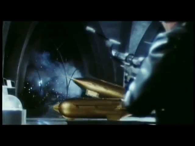 Видео к фильму Столкновение звёзд | Starcrash Episode IV : The Big Battle