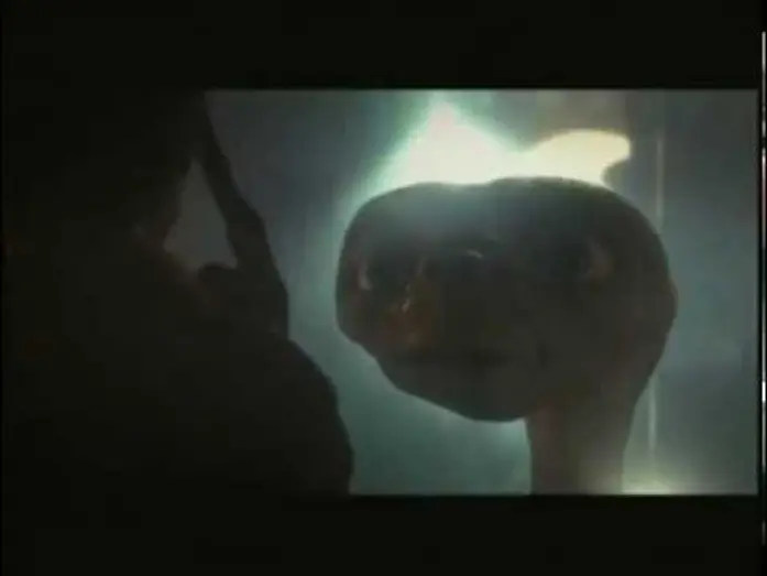 Видео к фильму Инопланетянин | E.T. l'extra-terrestre (1982) - Trailer ITALIANO