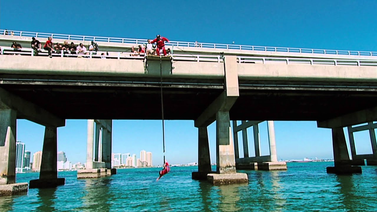 Видео к фильму Чудаки 2 | Придурки - Trailer