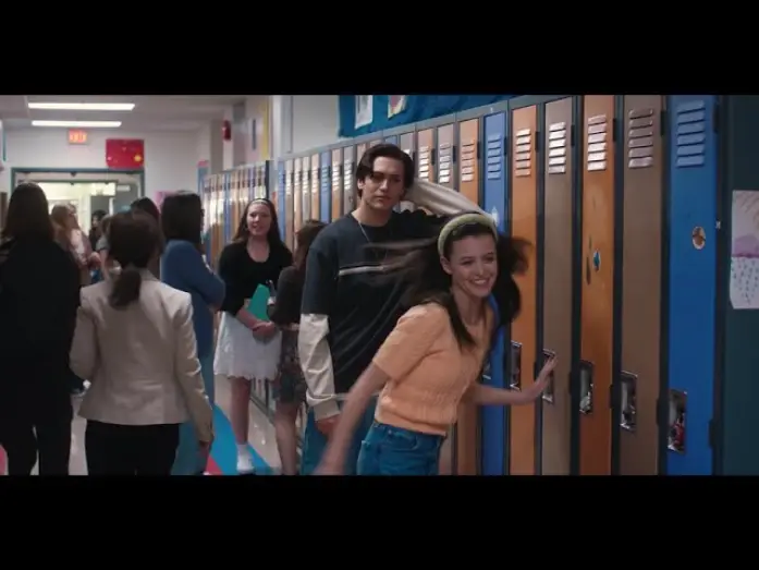 Видео к фильму How to Lose a Popularity Contest | First Look