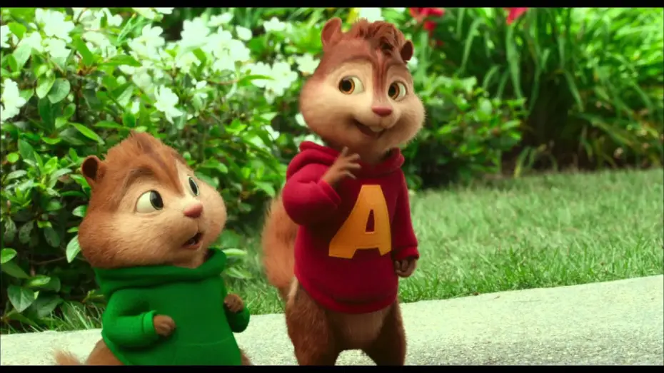 Видео к фильму Элвин и бурундуки: Грандиозное бурундуключение | Alvin et Les Chipmunks - Bande Annonce 2 VF
