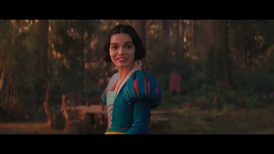 Видео к фильму Snow White | In Theaters March 21