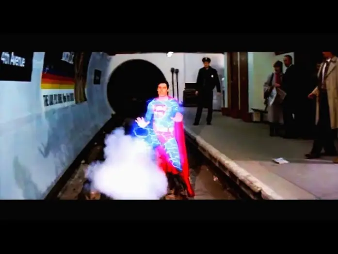 Видео к фильму Супермен 4: В поисках мира | "Superman IV" (1987) Subway Billboard Blooper