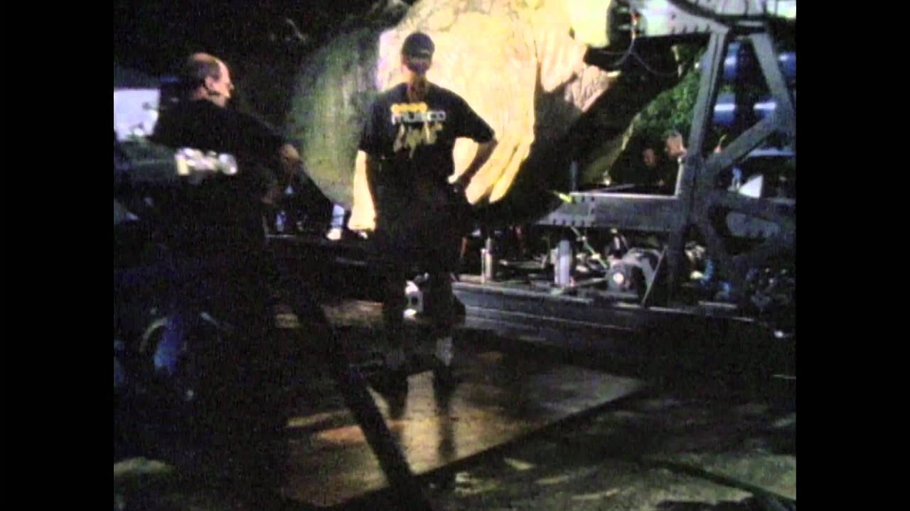 Видео к фильму Парк Юрского периода 2: Затерянный мир | 2 T-Rexes