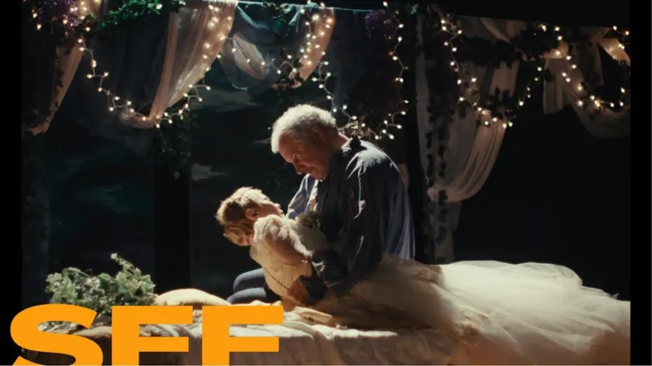 Видео к фильму Ghostlight | International Trailer