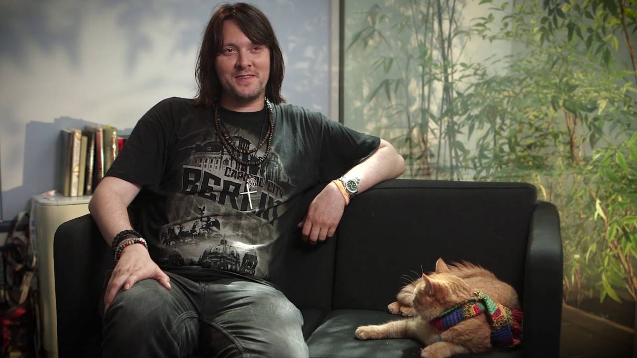 Видео к фильму Уличный кот по кличке Боб | A Street Cat Named Bob - Introducing Bob - At Cinemas November 4