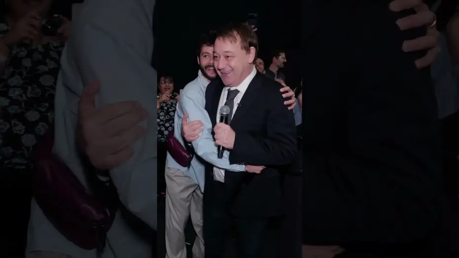 Видео к фильму Пришлите помощь | This is for the assistants!