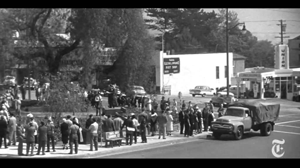 Видео к фильму Вторжение похитителей тел | Critics' Picks - 'Invasion of the Body Snatchers'