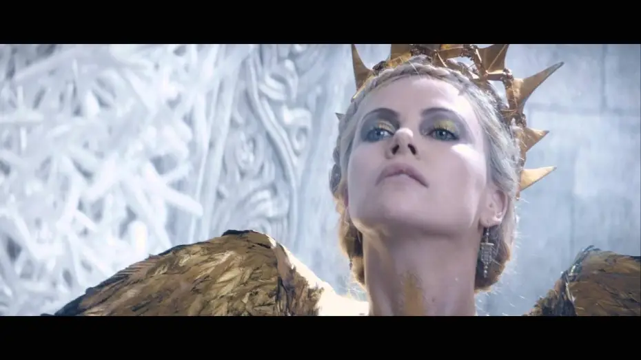 Видео к фильму Белоснежка и охотник 2 | Le Chasseur et la Reine des Glaces / Extrait "Le combat contre Ravenna" VF [Au cin&eacute;ma le 20 Avril]