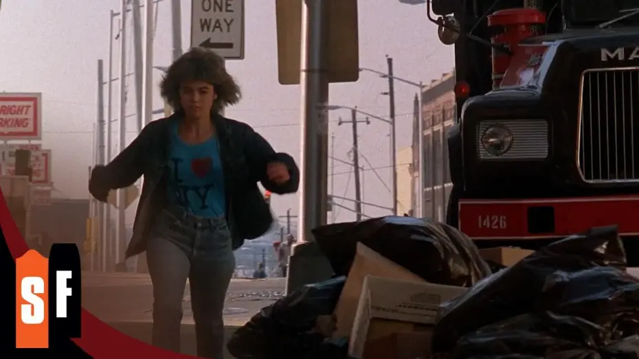 Видео к фильму Спящий лагерь 3: Безлюдная территория | Crew Discusses Filming the Truck Scene