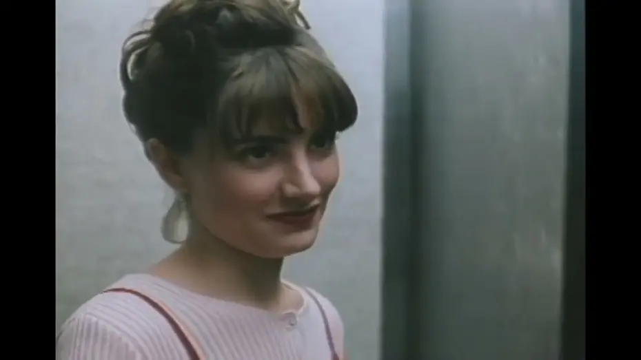 Видео к фильму The Courtyard | The Courtyard (1995) Trailer - Andrew McCarthy, M&auml;dchen Amick