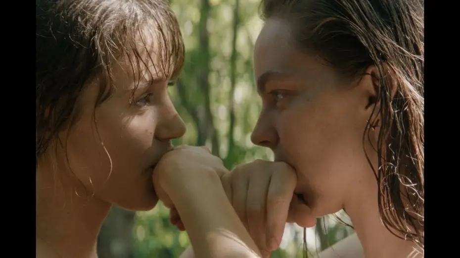 Видео к фильму Маленькие проблемные девочки | Official Trailer [Subtitled]