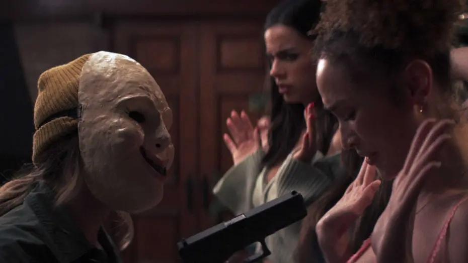 Видео к фильму Model House | UK Trailer