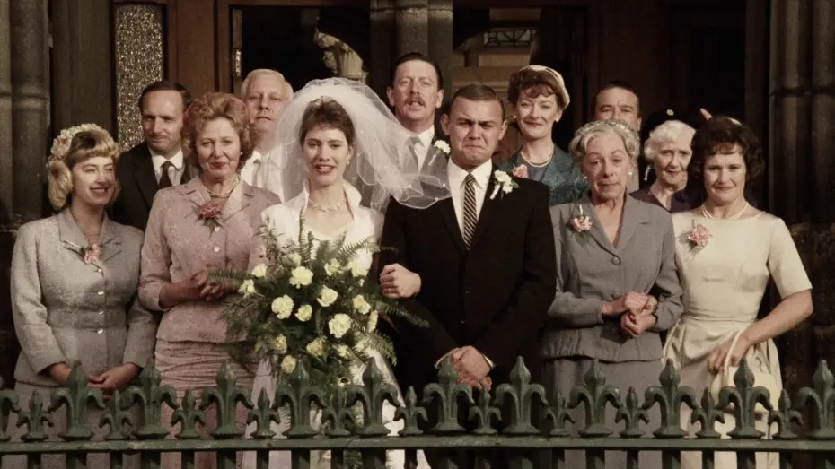 Видео к фильму Далекие голоса, застывшие жизни | 4K Re-Release Trailer