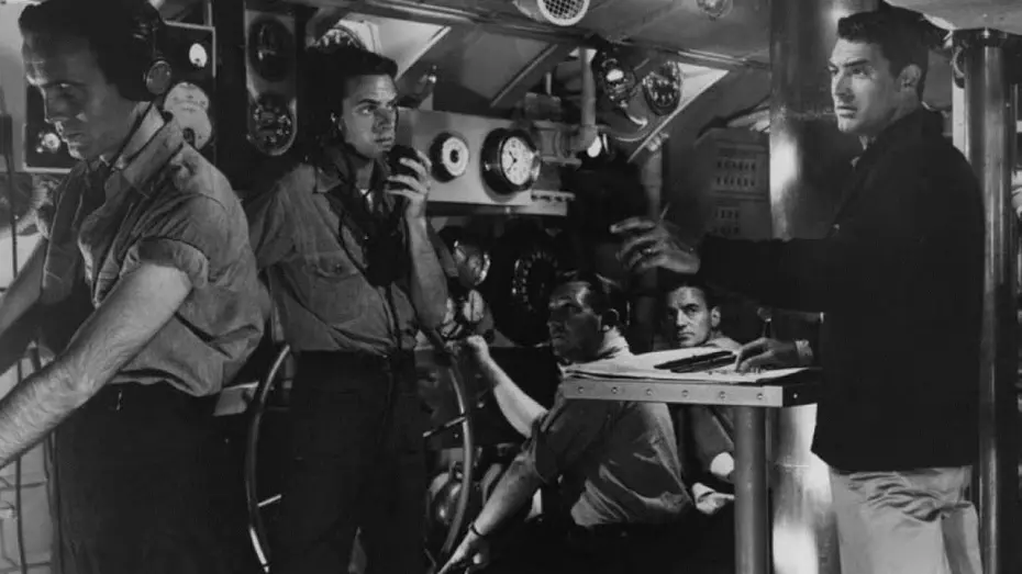 Видео к фильму Пункт назначения &ndash; Токио | Destination Tokyo (1943) Trailer