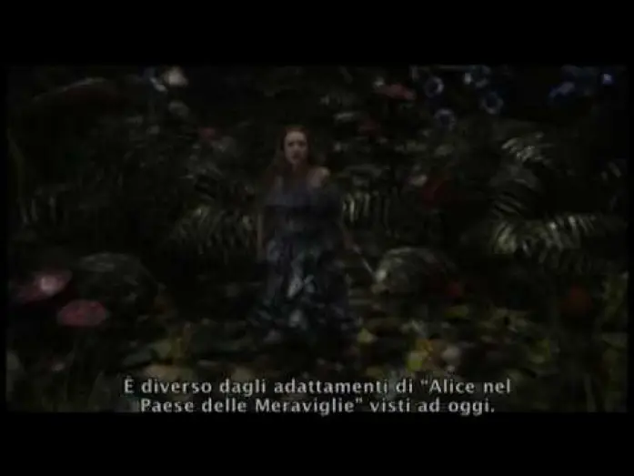 Видео к фильму Алиса в стране чудес | ALICE IN WONDERLAND - "Terra delle meraviglie" macropod